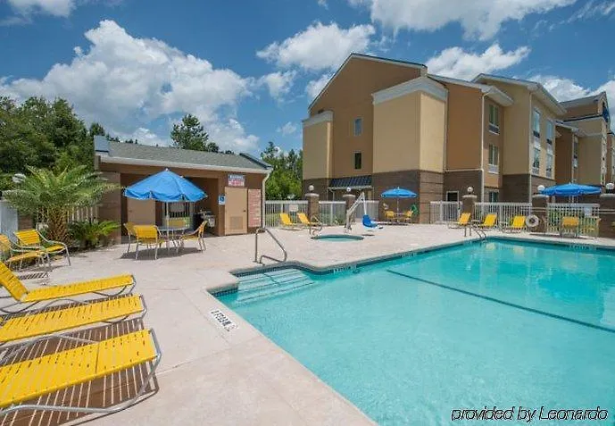 Fairfield Inn & Suites By Marriott Hinesville Fort Stewart 3*,
